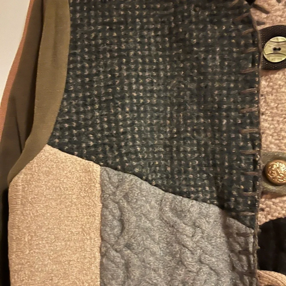 Plus wool patchwork jacket - Picture 3 of 6